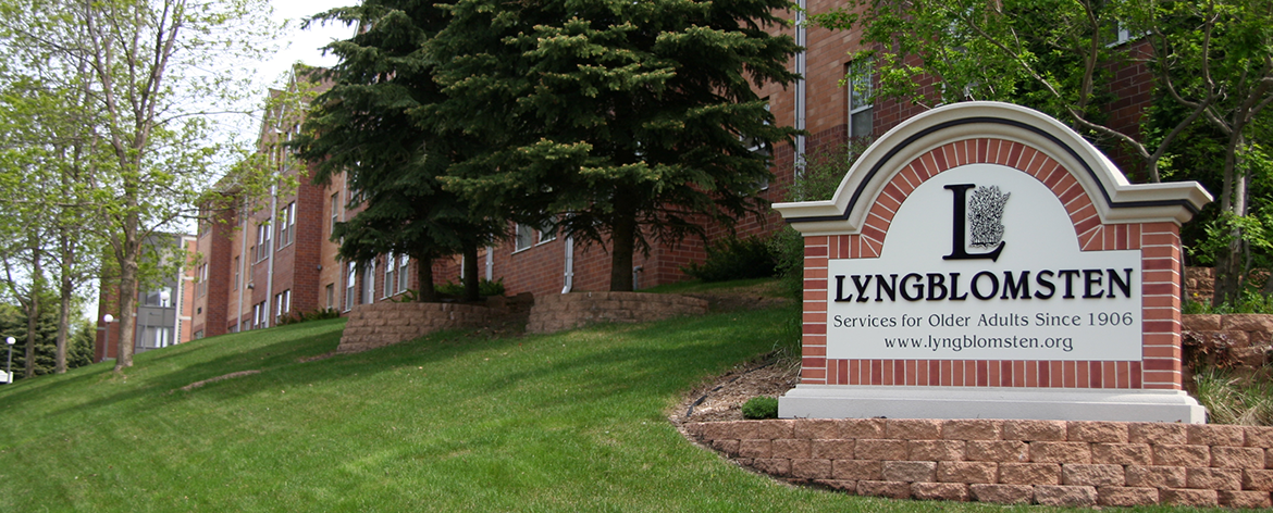 Lyngblomsten Care Center sign